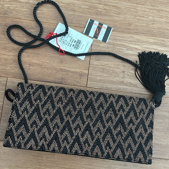 Vintage Valentino evening black and gold sequin hand bag clutch - Picture 2 of 9